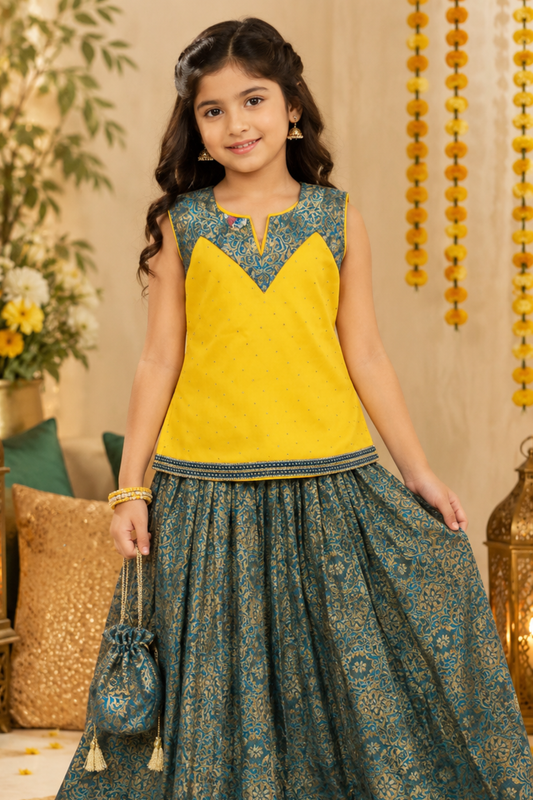 4 - piece Hand embroidered Sharara Suit with Dupatta and Batwa. M S 1