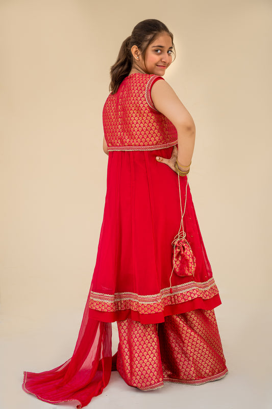 4 - piece Hand embroidered Kameez with Palazzo, Dupatta and Batwa.G10439