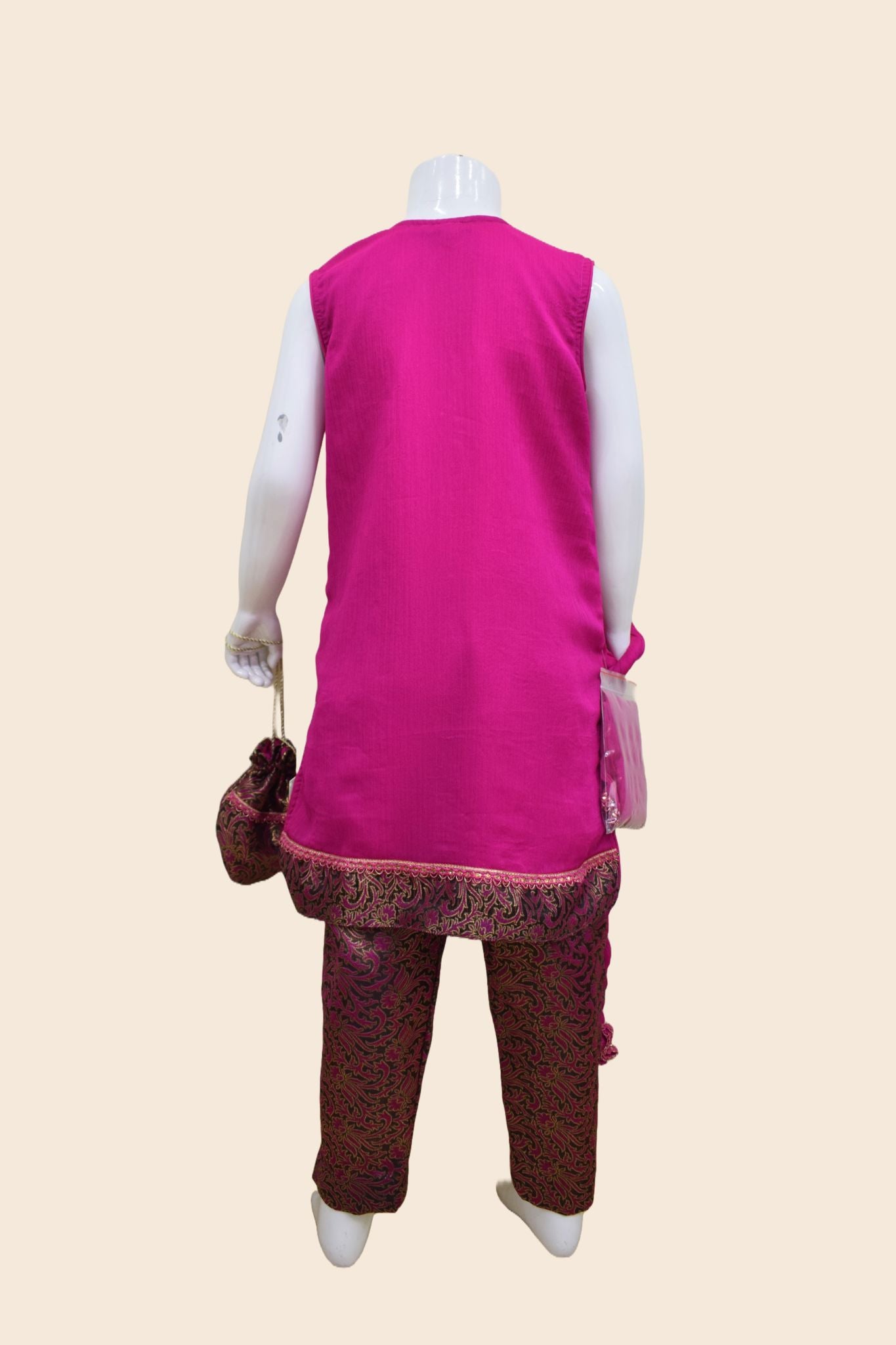 4 - piece Hand Embroidered Kameez Suit with Dupatta and Batwa. G10506