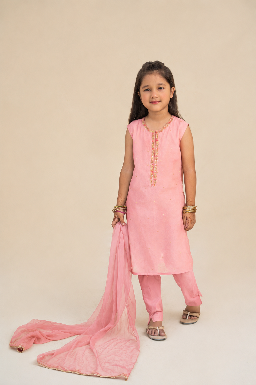4 - piece Hand Embroidered Kameez Suit with Dupatta and Batwa. G10429
