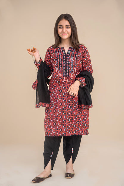 4 - piece Hand embroidered Kameez Suit with Dupatta and Batwa. G10425- BLACK