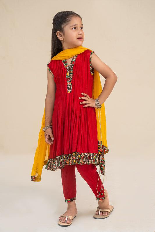 4 - piece Kameez Suit with Dupatta and Batwa.