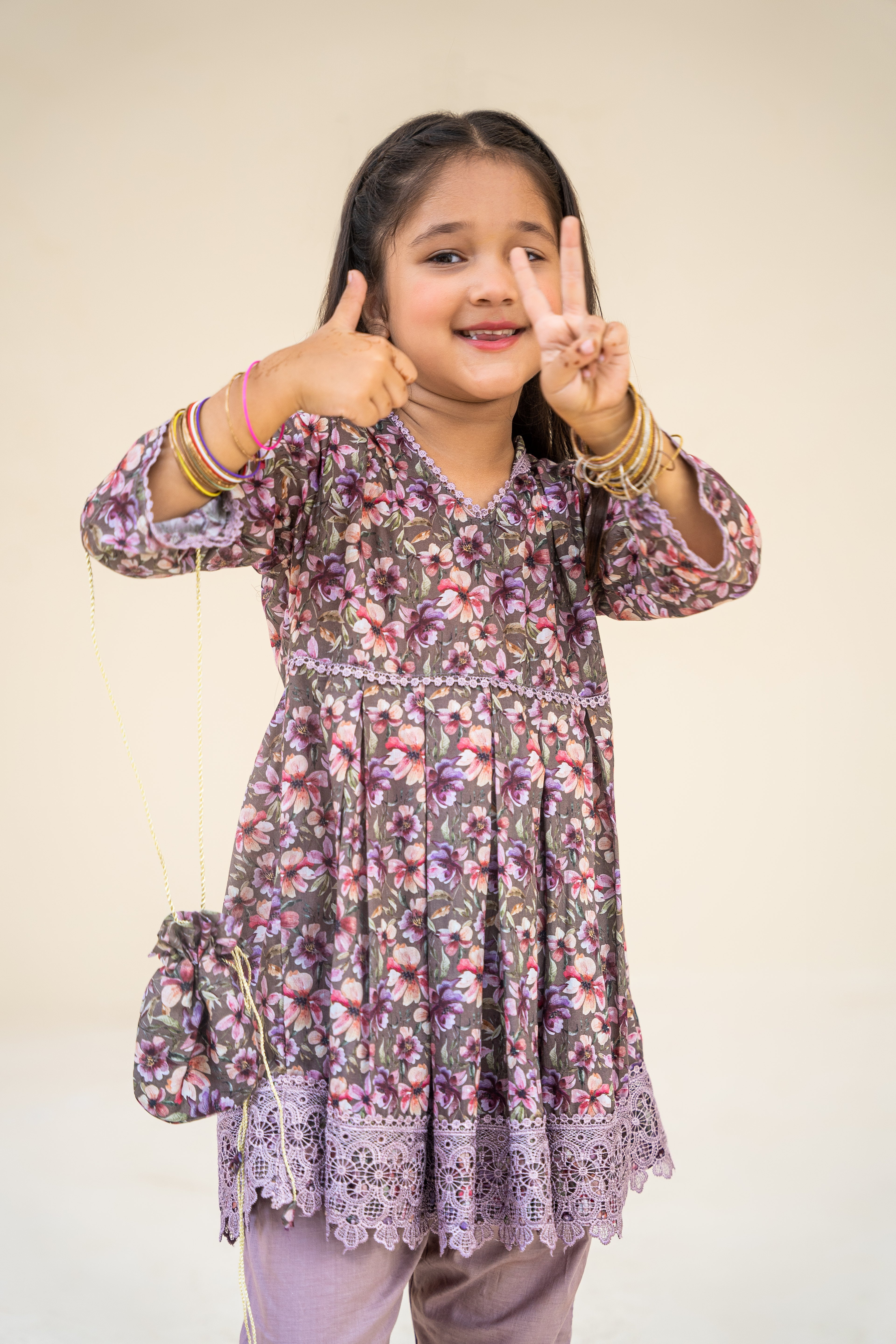 3 - piece peplum dress/pants with batwa.G10456