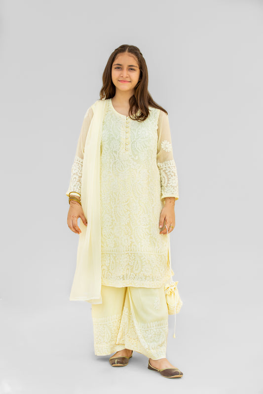 4 - piece Hand Embroidered Kameez Suit with Dupatta and Batwa. G10448