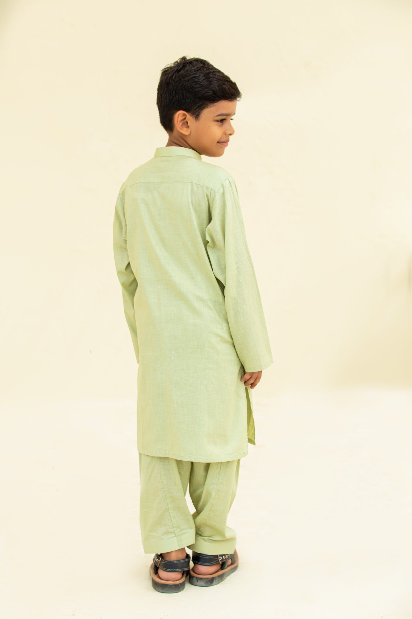 Pista green kurta shalwar. B3096