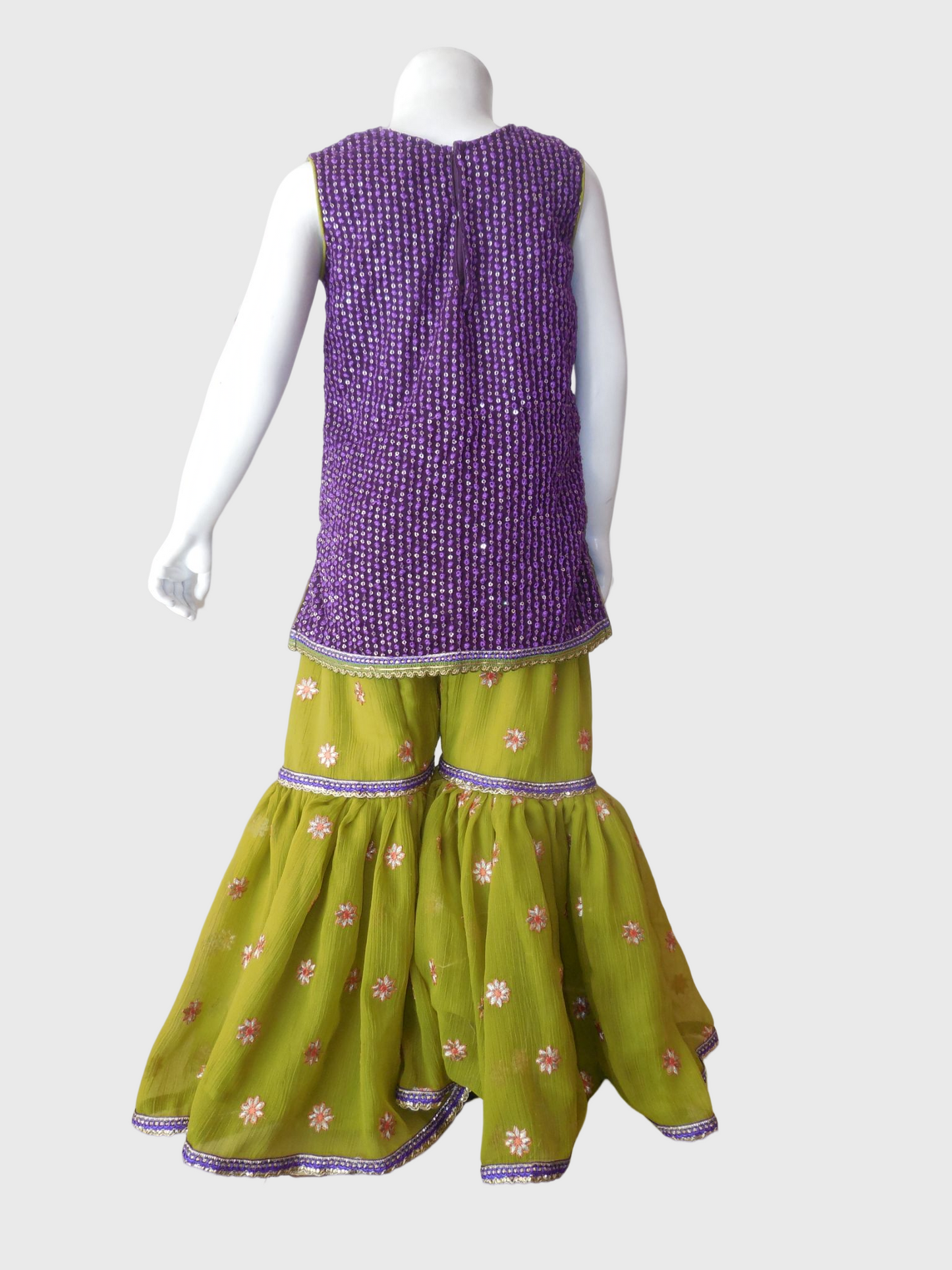 Shararas, ghraras, Shalwar Kameez Pakistani formal  and casual dresses  Pinks and BluesShararas, ghraras, Shalwar Kameez Pakistani formal  and casual dresses  Pinks and Blues kids wear brands